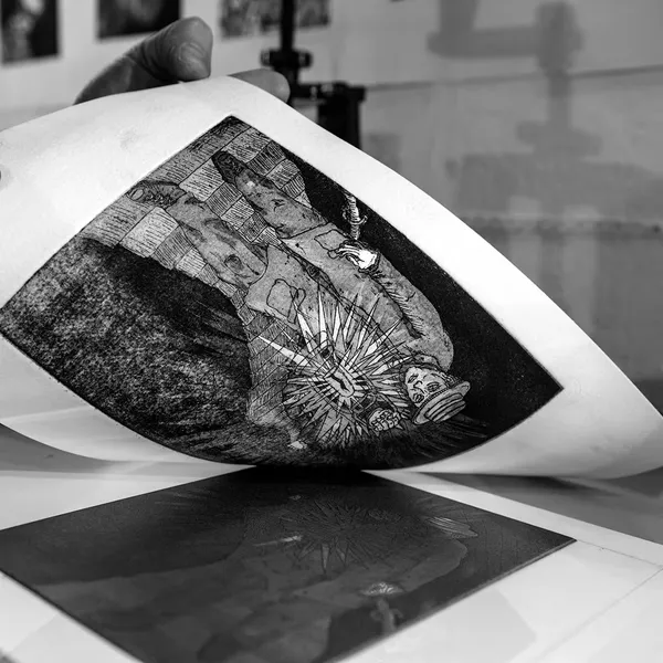 Pulling a print in Fernando Feijoo's studio
